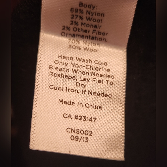 Talbots Fair Isle Wool Blend Sweater Black W Multi-Color L Holiday Cabincore - Picture 5 of 9